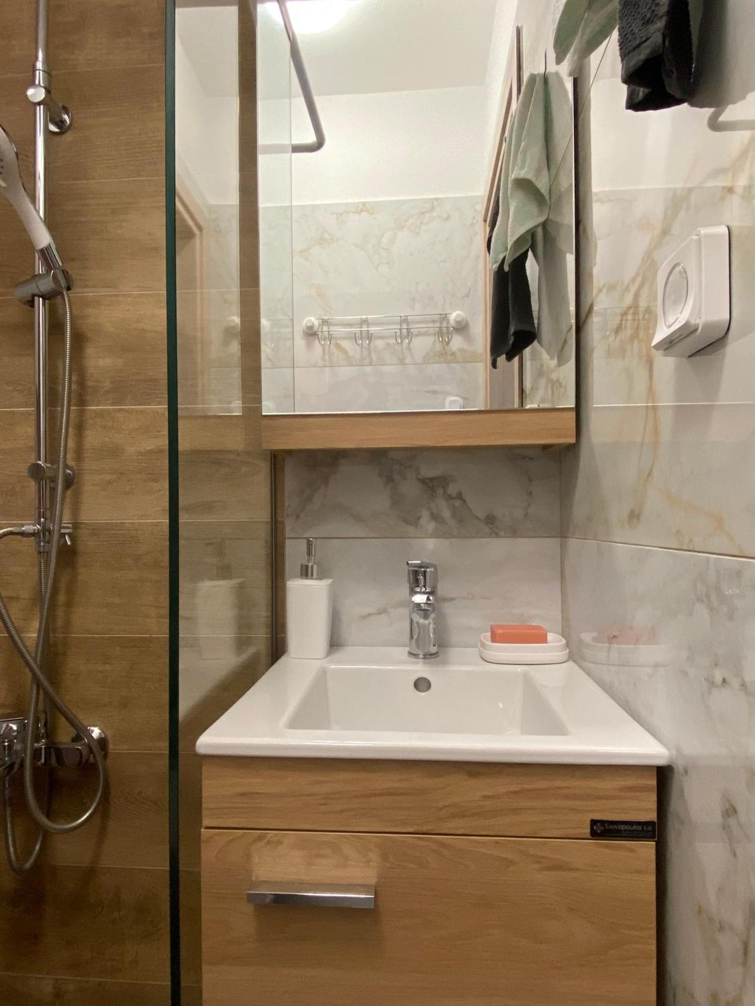 Οι Ακτινες Του Ηλιου Apartment Agios Spyridon  Bagian luar foto